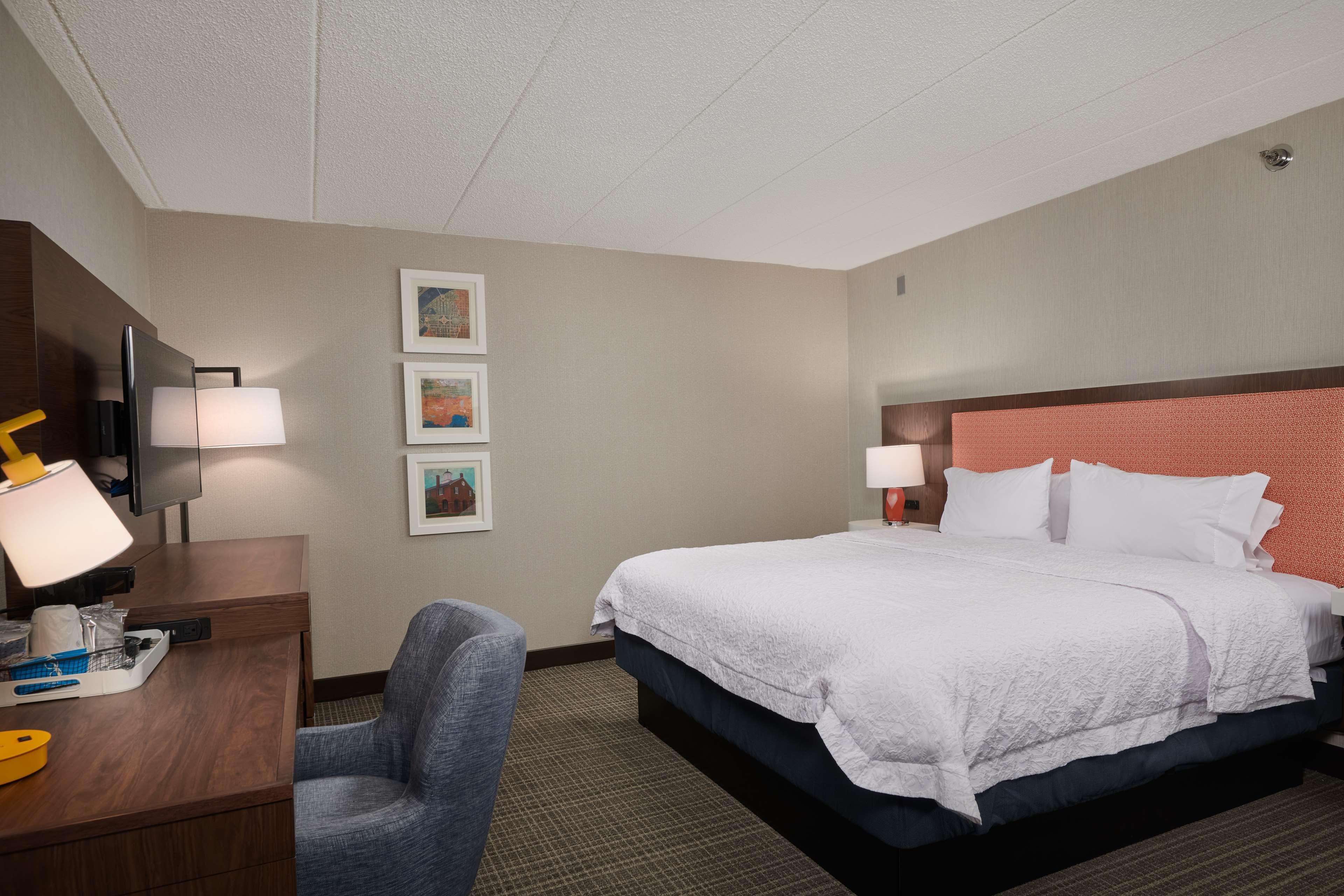 Hampton Inn Fairfax City Buitenkant foto