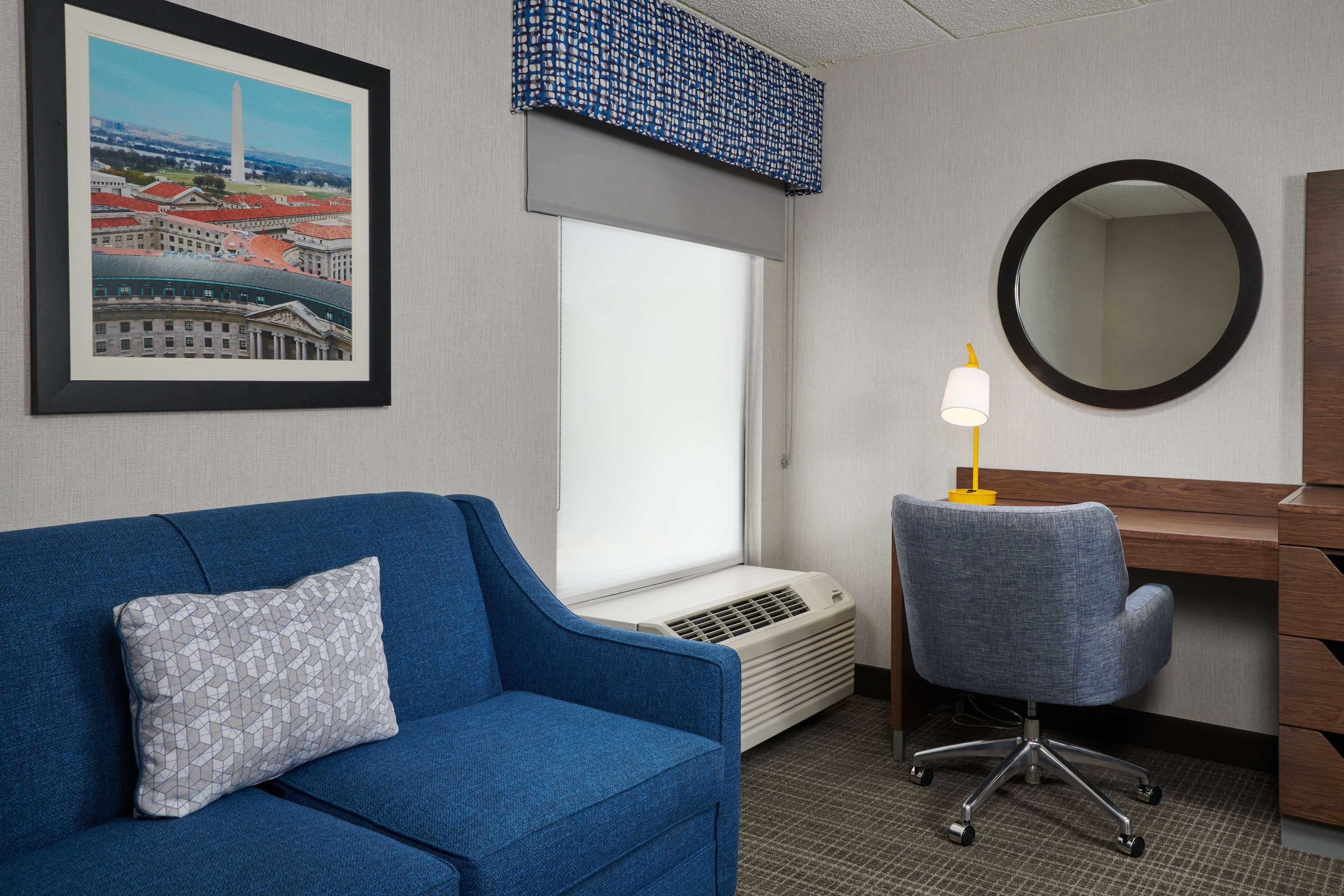 Hampton Inn Fairfax City Buitenkant foto