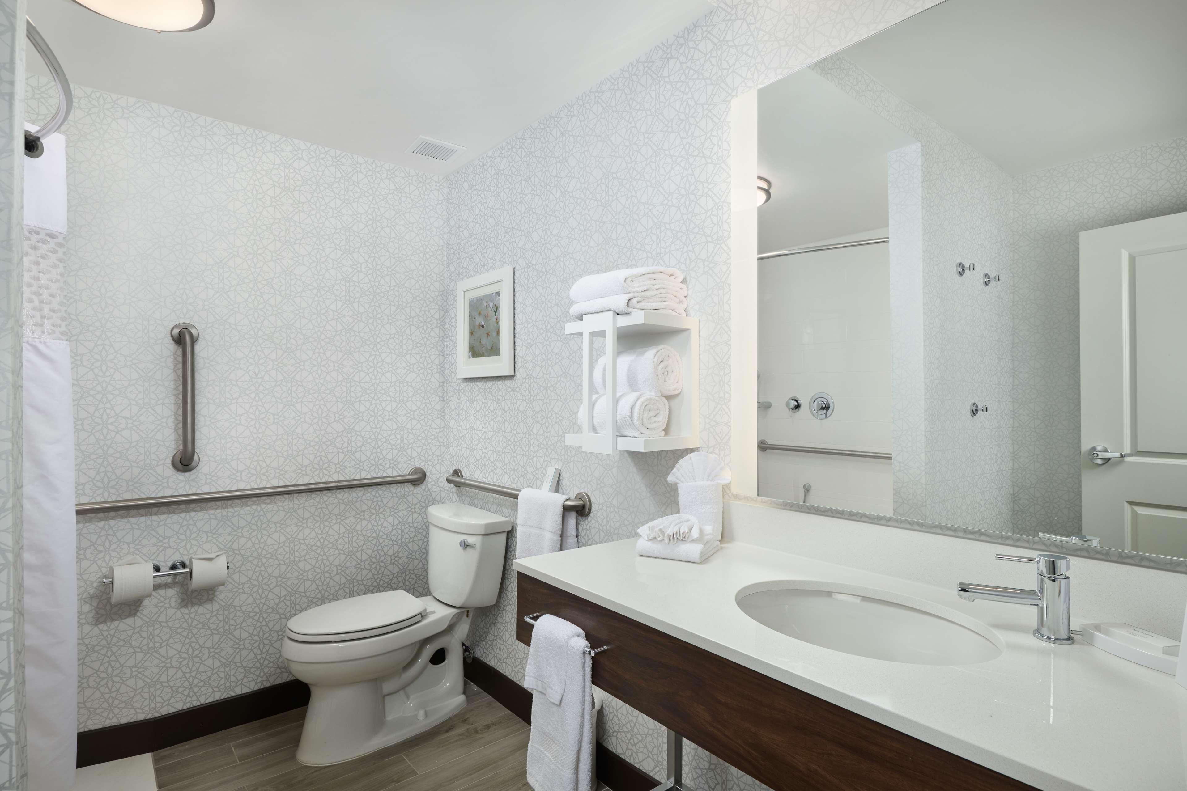 Hampton Inn Fairfax City Buitenkant foto