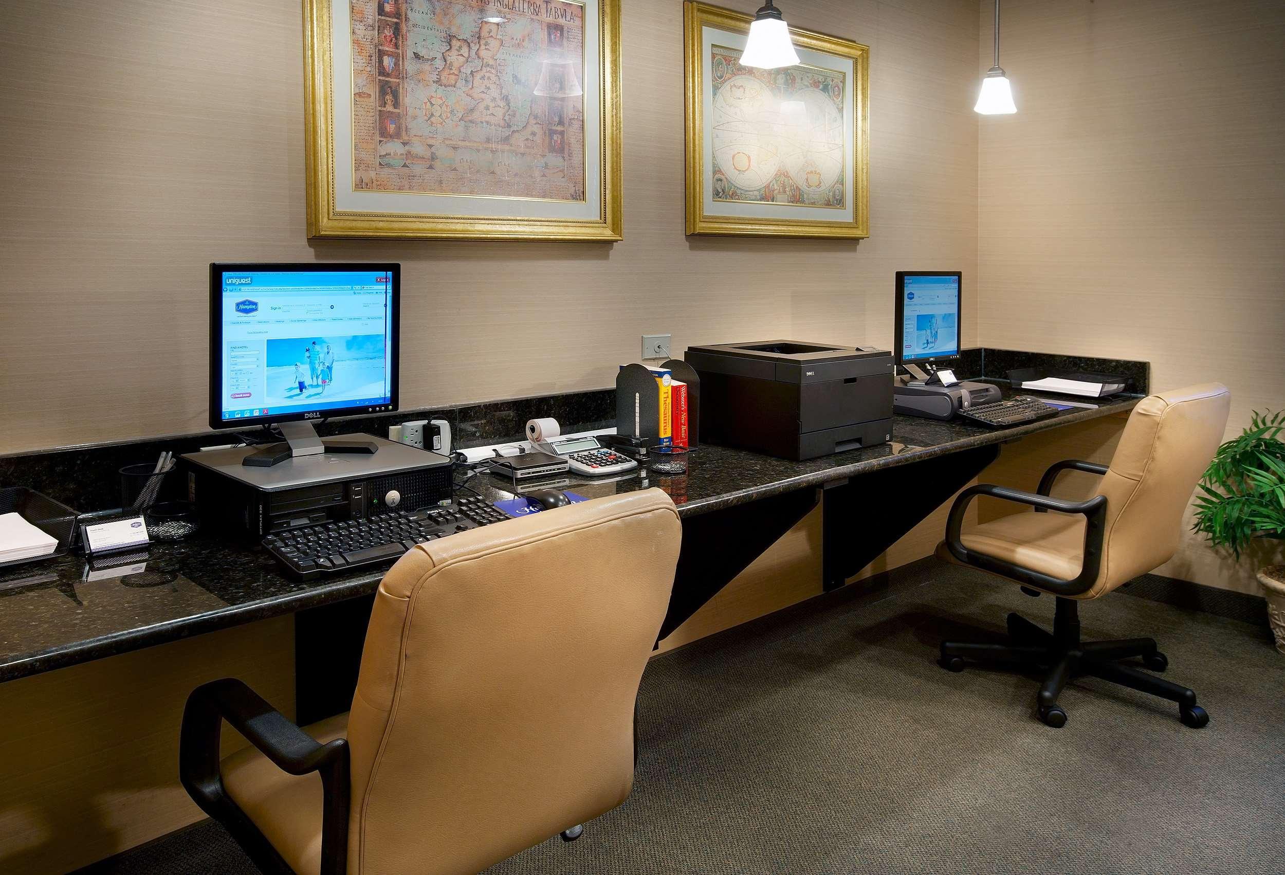 Hampton Inn Fairfax City Buitenkant foto