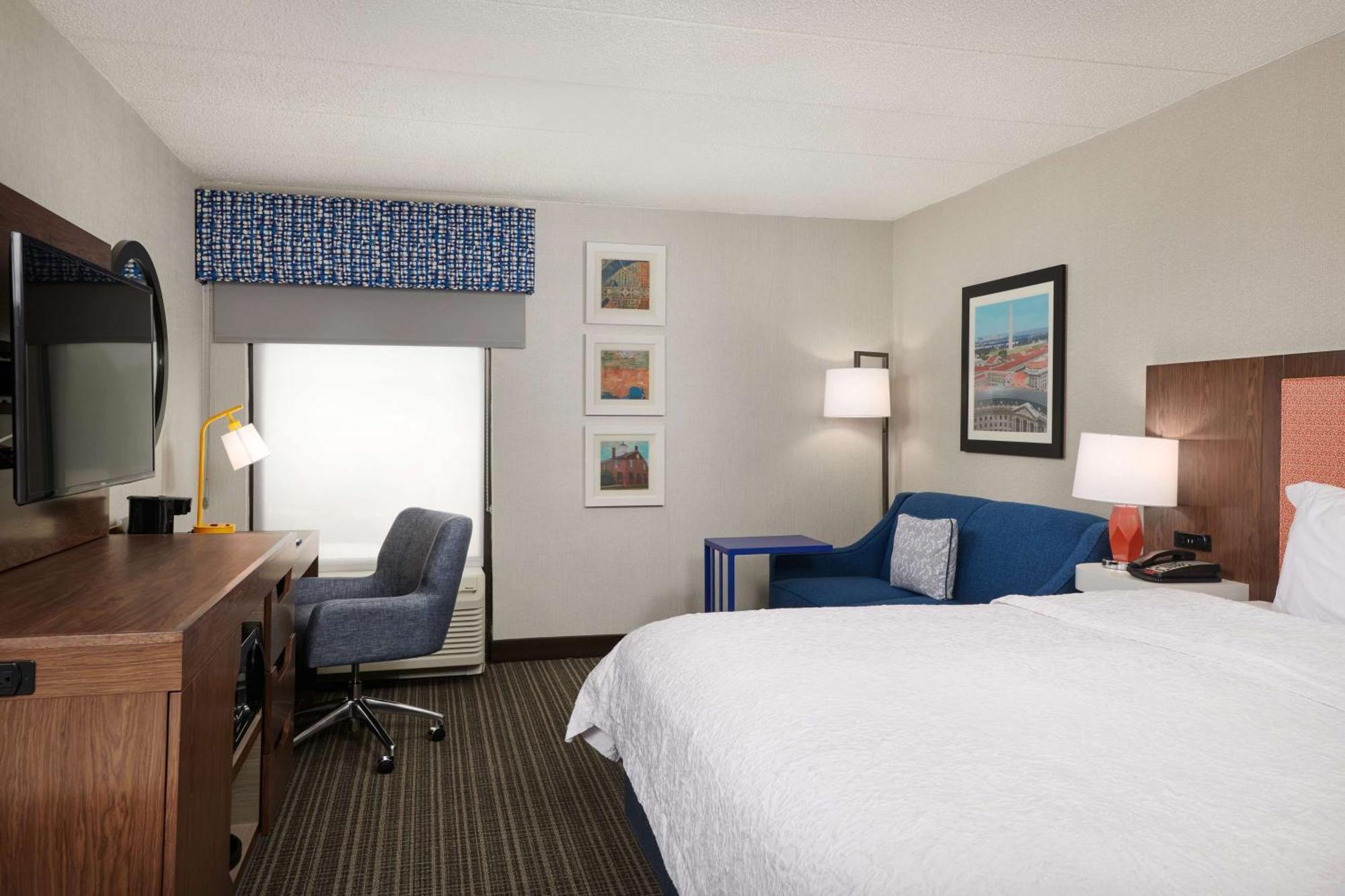 Hampton Inn Fairfax City Buitenkant foto