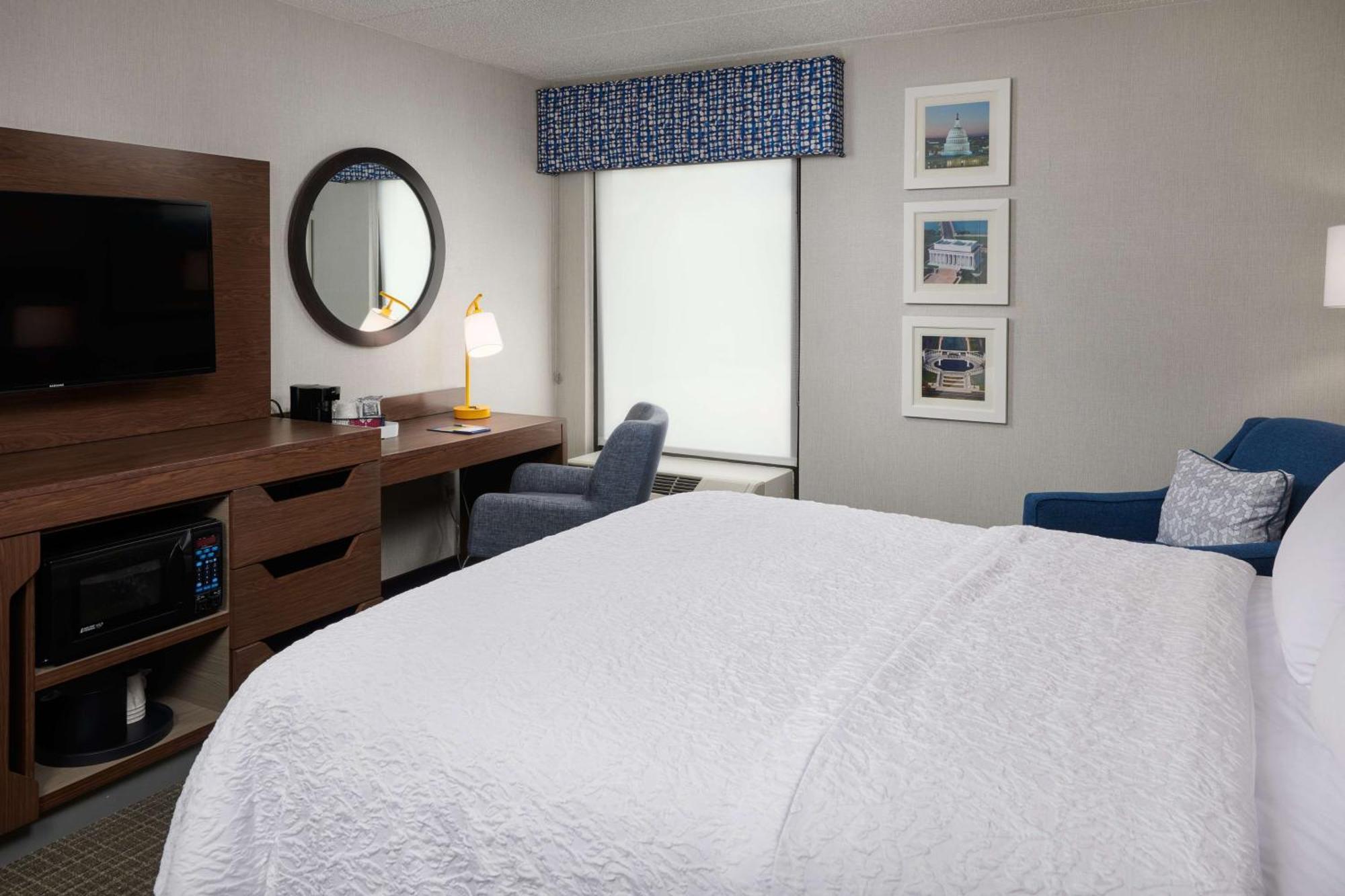 Hampton Inn Fairfax City Buitenkant foto