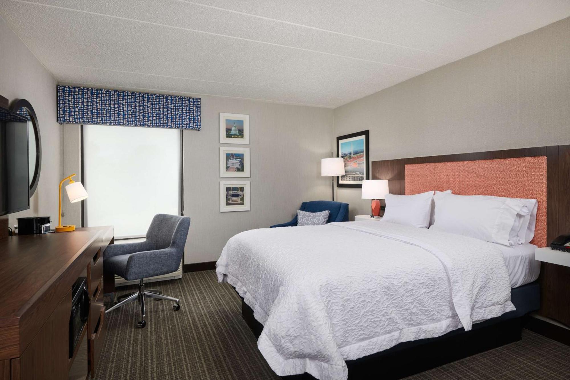 Hampton Inn Fairfax City Buitenkant foto